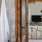 Casa Olympia, Tamaimo