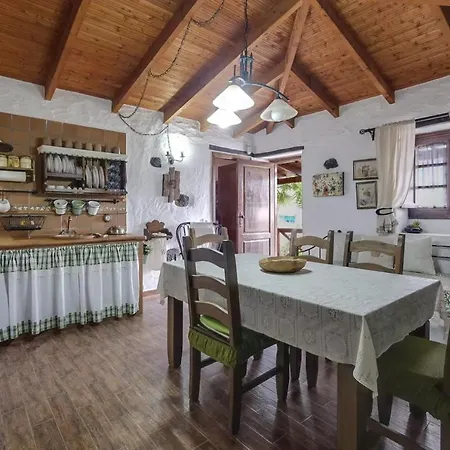 Casa Olympia, Апартаменты Тамаймо